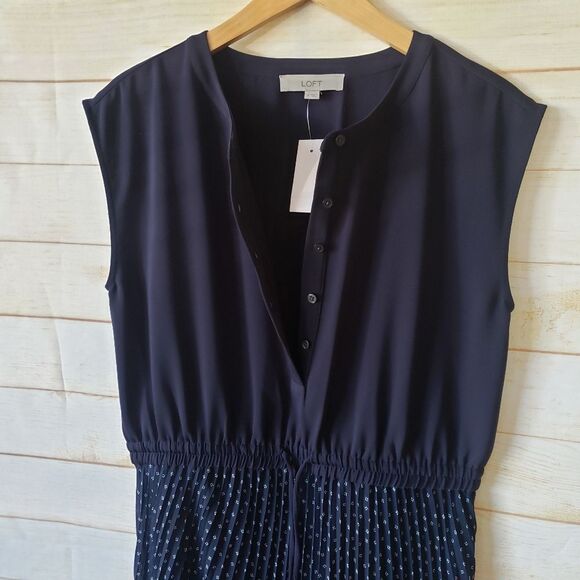 LOFT Henley Top Pleated Skirt Round Neck Cap Sleeve Dress Navy Office Size 6 - Picture 6 of 12